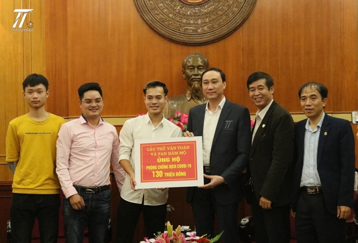 Văn Toàn chung tay ủng hộ 150 triệu Đồng chống dịch Covid-19