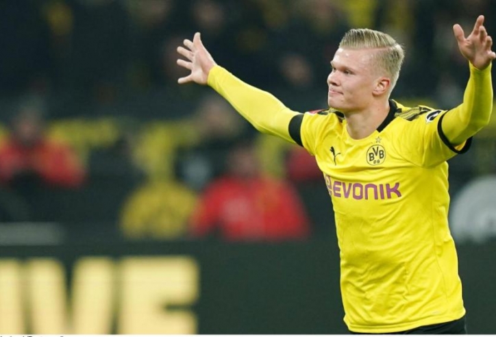 Trung vệ Dortmund nhận là người dạy Haaland ghi bàn
