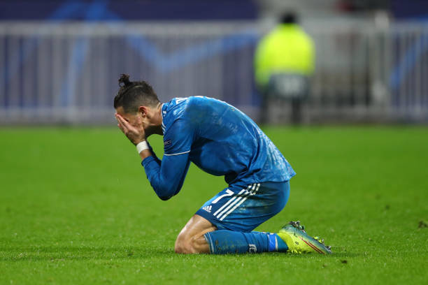 Chấm điểm Lyon 1-0 Juventus: Buồn của Ronaldo