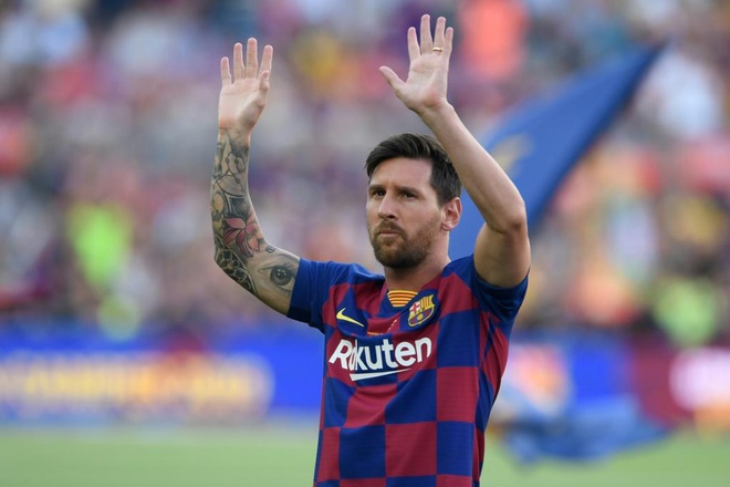 Messi 'hy sinh' để cứu Barca mùa Covid-19