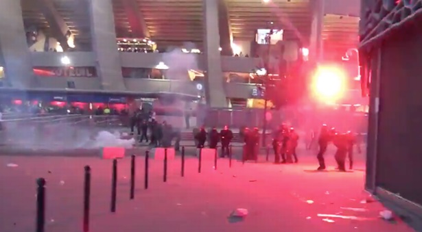 Cảnh sát Paris gặp họa vì trận thua của PSG