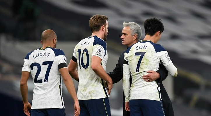 Mourinho muốn làm thiên thần sau khi Tottenham thắng Man City