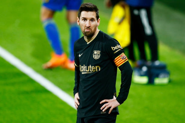 Barca nhận thất bại cay đắng ngày Messi im tiếng