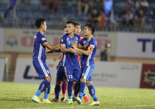 CLB Quảng Nam chấp nhận xuống hạng tại V-League 2020