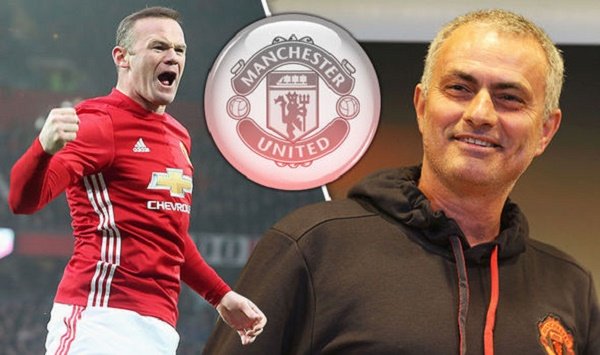 Ở lại MU, Rooney vẫn nhận 'tiền tấn'