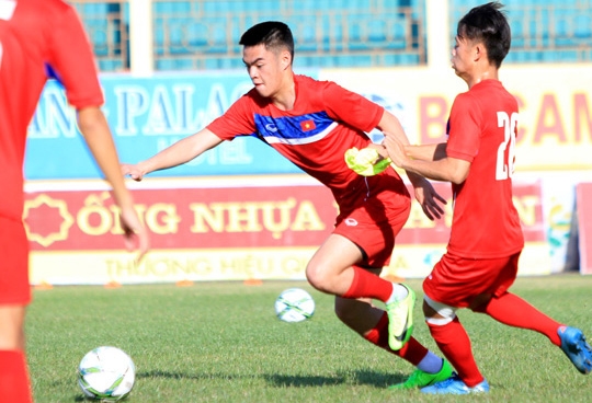 Tin tức bóng đá HOT 26/3: Tony Tuấn Anh ‘lột xác’ ở U20 VN