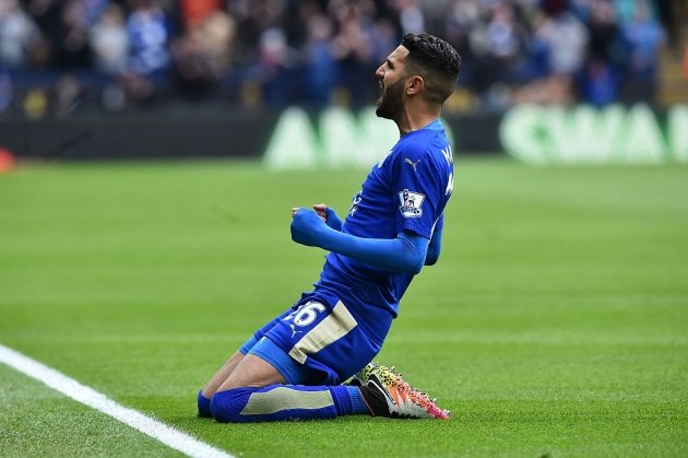 Chính thức: Riyad Mahrez thông báo rời Leicester City