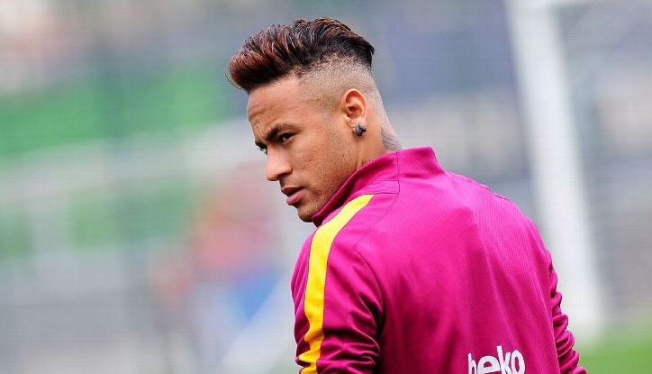 Neymar nổi điên, đánh đồng đội ngay trên sân rồi bỏ tập
