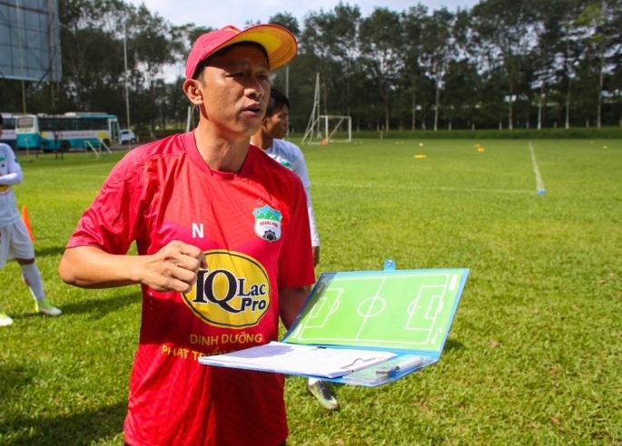 HLV HAGL chỉ ra 3 cầu thủ xứng đáng lên tuyển Việt Nam