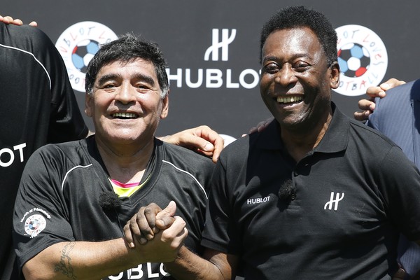 Vì sao Pele, Maradona chưa bao giờ giành Quả bóng vàng?