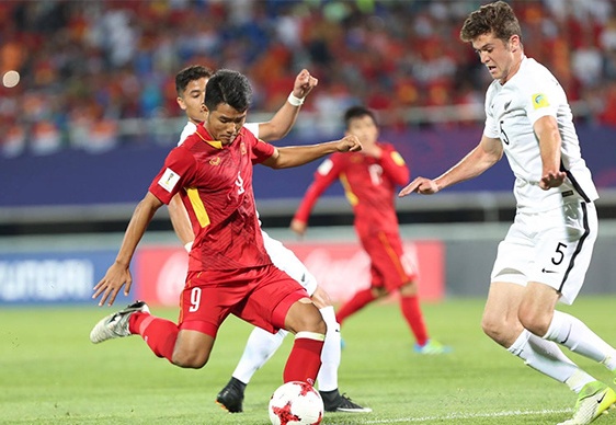 ‘Trung Quốc phải học Việt Nam làm bóng đá’