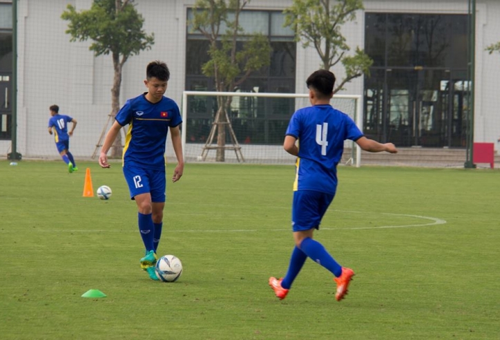 U16 Việt Nam tạm giữ ngôi đầu bảng sau trận hòa Miyazaki