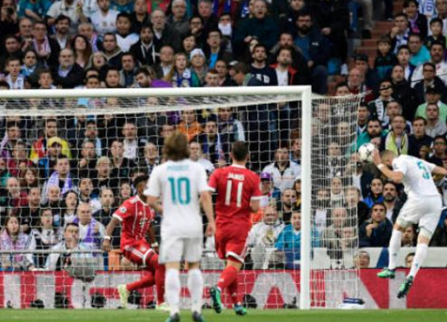 Real Madrid lọt vào chung kết C1 sau trận cầu 4 bàn thắng