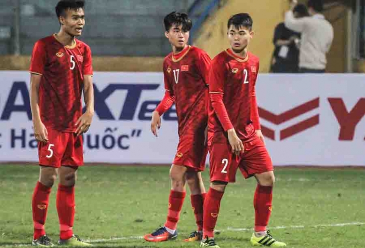 PV Thái Lan thừa nhận đội nhà giấu bài và 'soi' Việt Nam thi đấu