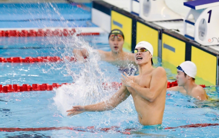 Bơi lội Việt Nam có HCV đầu tiên tại SEA Games 33