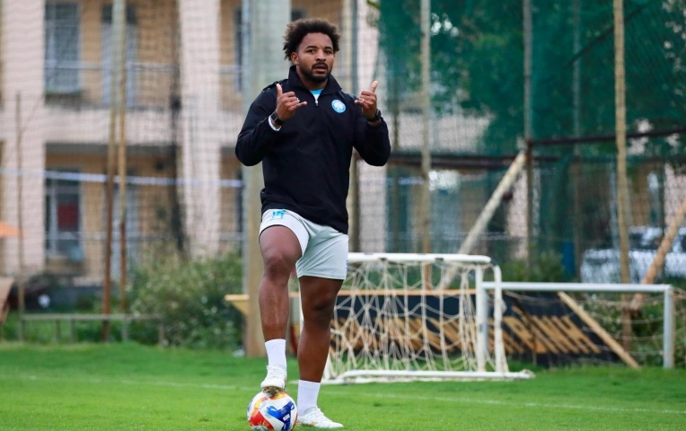 Xuân Son trở lại Việt Nam, hướng đến giai đoạn quyết định của mùa giải