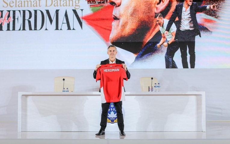 HLV đẳng cấp thế giới của Indonesia muốn bổ sung thêm 'ngoại binh'