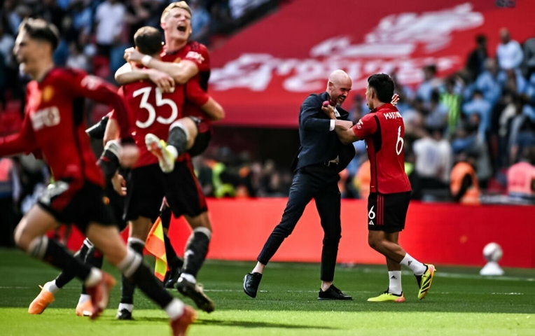 Chấm điểm cầu thủ Man Utd: Tuyệt vời đội trưởng