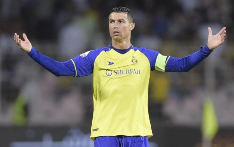 Ronaldo bất ngờ bị Al Nassr loại khỏi trận ra quân AFC Champions League