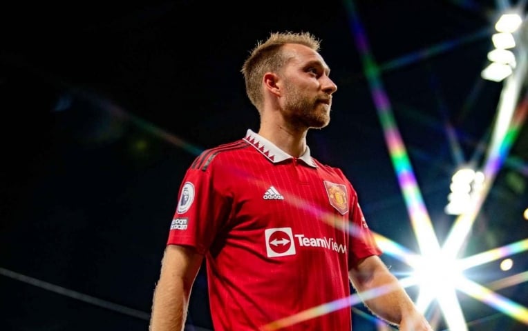 Manchester United nhắm 'De Jong mới', Eriksen tỏ rõ tương lai