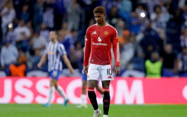 Ten Hag gây sốc vì quyết định khó hiểu về Rashford