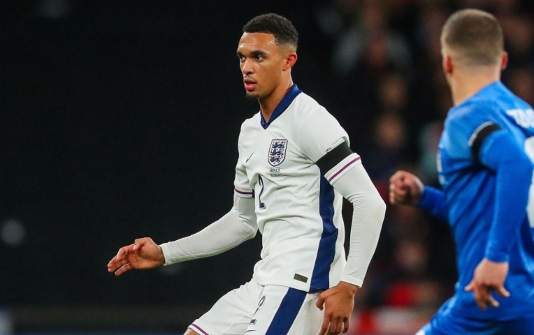 Trent Alexander-Arnold đột phá vai trò mới trận Anh đấu Phần Lan