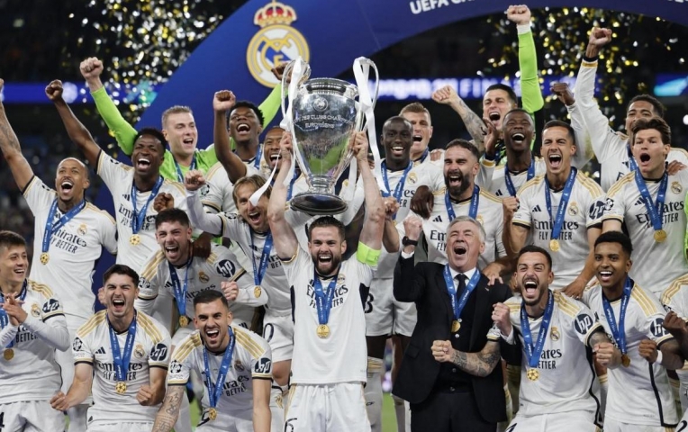 Real Madrid đoạt giải CLB của năm nhưng vắng mặt, France Football nói gì?