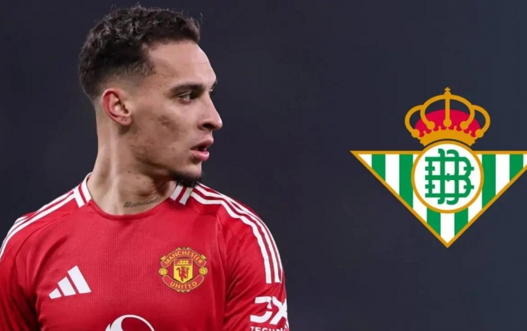 Man Utd sẽ phạt Real Betis nếu làm điều này với Antony