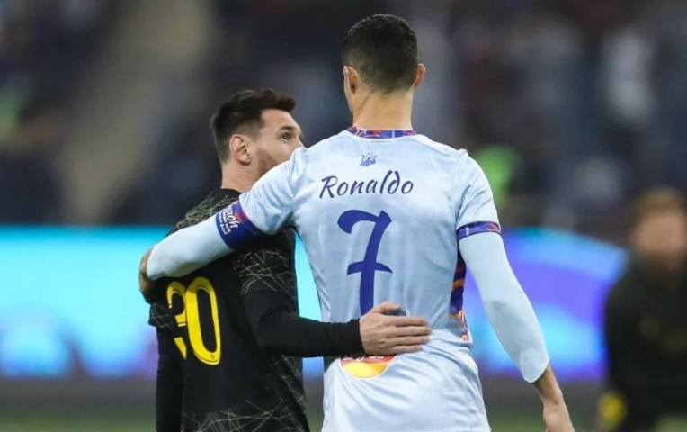 Cristiano Ronaldo thừa nhận Messi là người giỏi nhất từng thấy