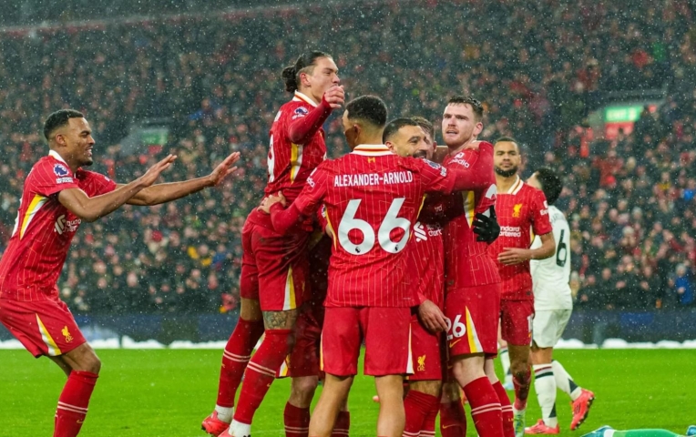 Liverpool nhận lợi thế cực lớn ở bán kết lượt về Carabao Cup với Tottenham