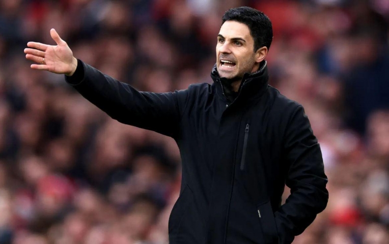 Mikel Arteta gây tranh cãi lớn tại Premier League