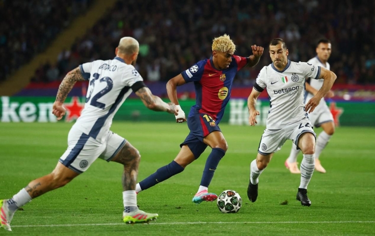 Tranh cãi nảy lửa trận Barca vs Inter Milan