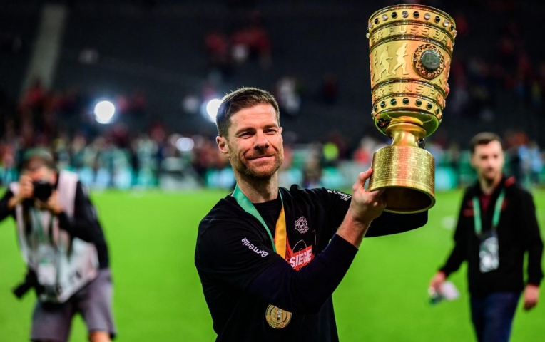 CHÍNH THỨC: Xabi Alonso tuyên bố chia tay Bayer Leverkusen