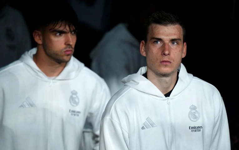 Chia tay Lunin, Real Madrid sẵn sàng chọc giận Barcelona trên TTCN