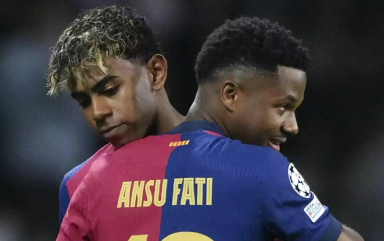 CHÍNH THỨC: Barca bán chủ nhân áo số 10 với giá rẻ không ngờ