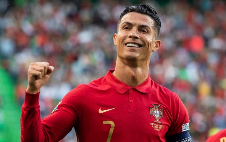 40 tuổi, Ronaldo vẫn khiến mọi đối thủ phải khiếp sợ