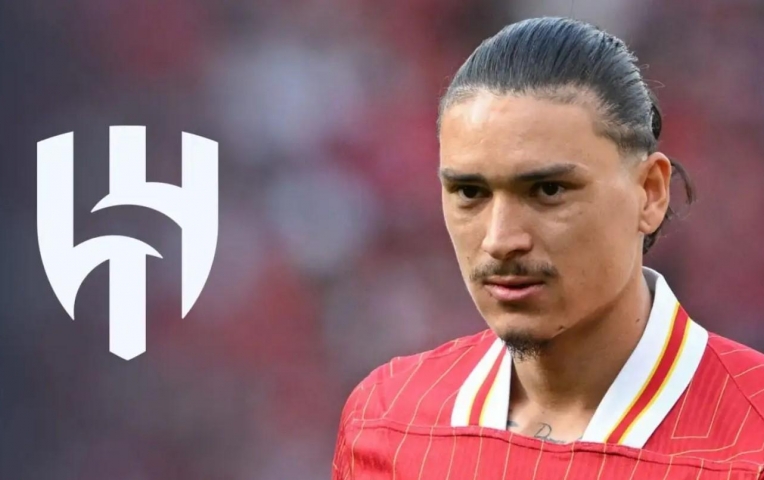 Liverpool chốt giá bán Darwin Nunez với Al Hilal