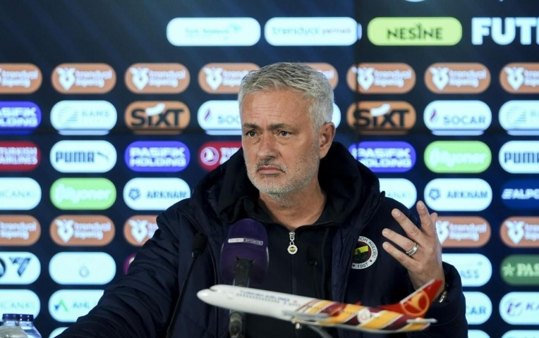 Mourinho dính vào vụ bê bối lớn nhất bóng đá Thổ Nhĩ Kỳ