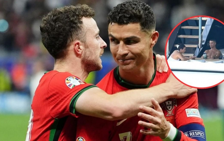 Lộ hình ảnh mới nhất của Cristiano Ronaldo