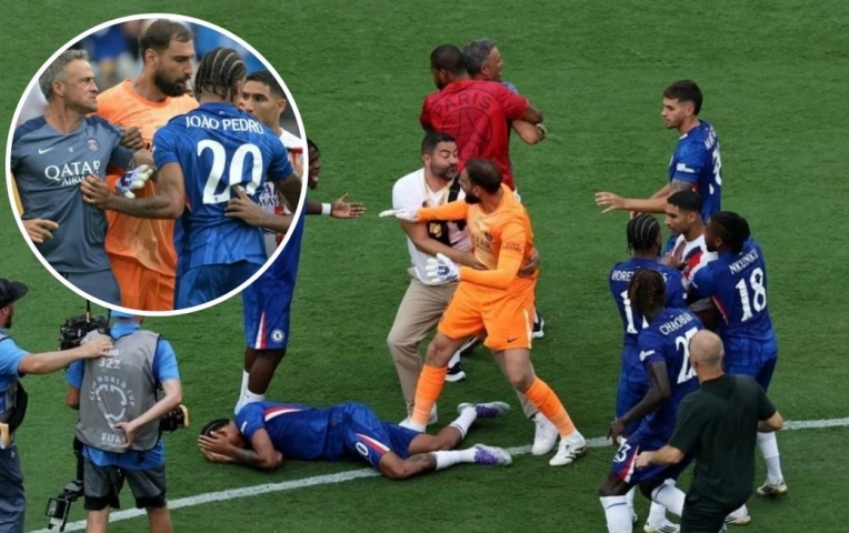 Enrique nổi điên, bóp cổ sao Chelsea sau trận thua bẽ bàng