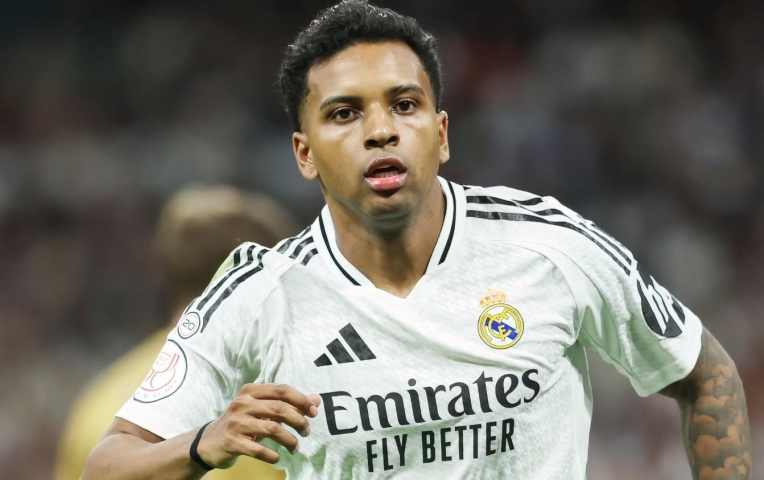 Nóng: Một ông lớn Premier League từ bỏ thương vụ Rodrygo