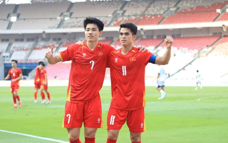 Ngược dòng kịch tính, truyền thông Indonesia phải thốt lên một điều về U23 Việt Nam