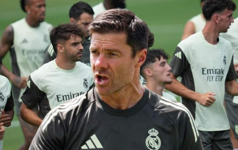 Ngôi sao ra đi, Real Madrid rộng cửa đón 'Toni Kroos mới'
