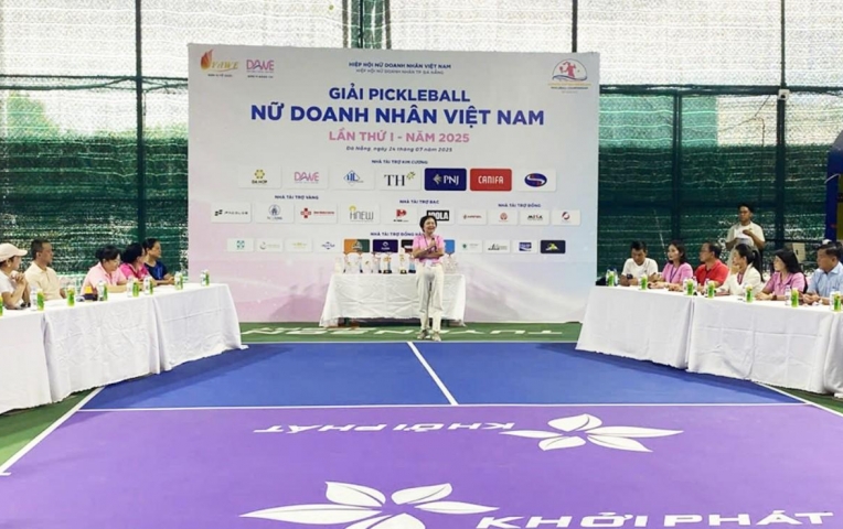 150 nữ doanh nhân tranh tài sôi nổi tại Giải Pickleball lần đầu tiên tổ chức ở Việt Nam