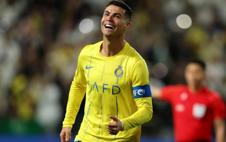 Tin chuyển nhượng 27/7: Donnarumma trên đường tới Manchester, Ronaldo sắp đón đồng đội tuyển Bồ
