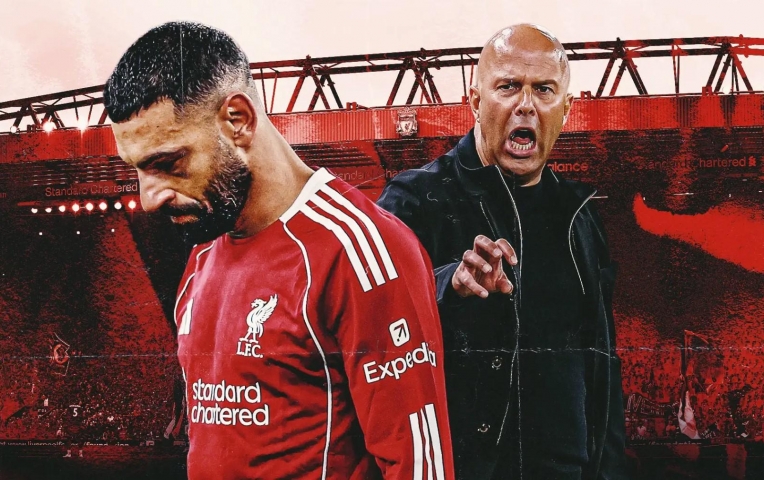 Liverpool sẽ cùng lúc tống khứ Arne Slot lẫn Mohamed Salah?