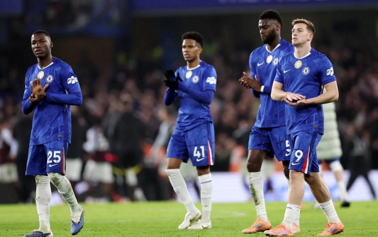 CHÍNH THỨC: Chelsea bị Ngoại hạng Anh điều tra sau trận thua Aston Villa