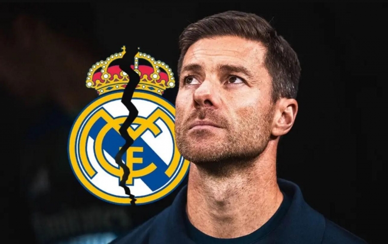 Real Madrid họp khẩn, ra phán quyết chuyện sa thải Xabi Alonso