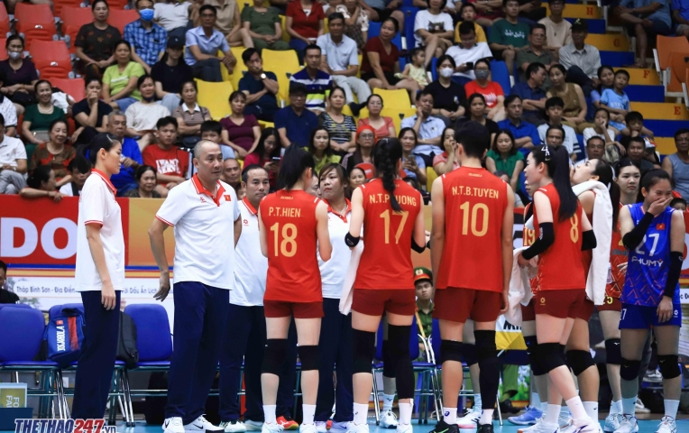 Người hâm mộ quốc tế nói gì về giải bóng chuyền nữ VTV Cup?