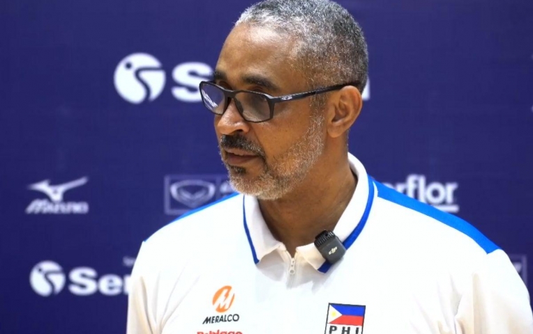 HLV tuyển Philippines chia sẻ bí quyết thắng đậm Kazakhstan ở AVC Nations Cup 2025